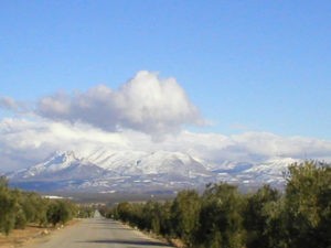 image of the sierra nevada mountains in Granada, Spain